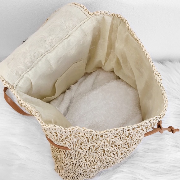 tan straw woven drawstring beach backpack - Picture 7 of 8